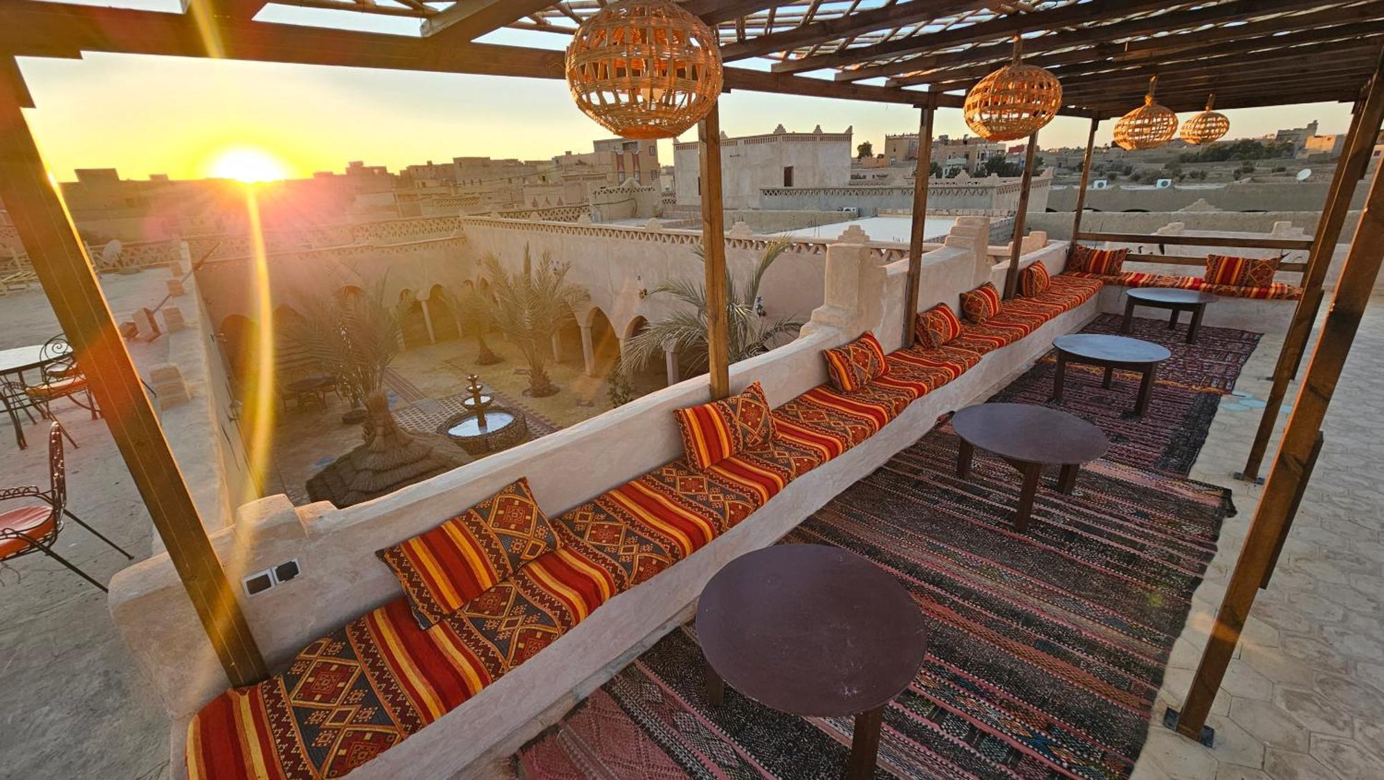 Auberge Les Roches Merzouga Exterior foto
